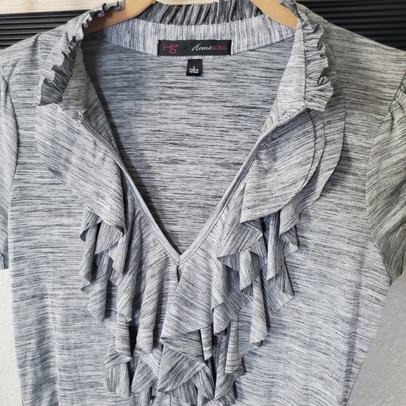 Heart Soul I Silver Grey Key Hole Blouse with Ruffles, Ruched Sides Size… - Picture 3 of 9